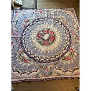 QUILT VINTAGE 1980'S ARCH QUILTS VICTORIAN LACE TRIM with 2 matching shams